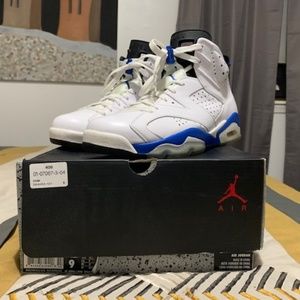 Jordan Retro 6 White/Sport Blue size 9